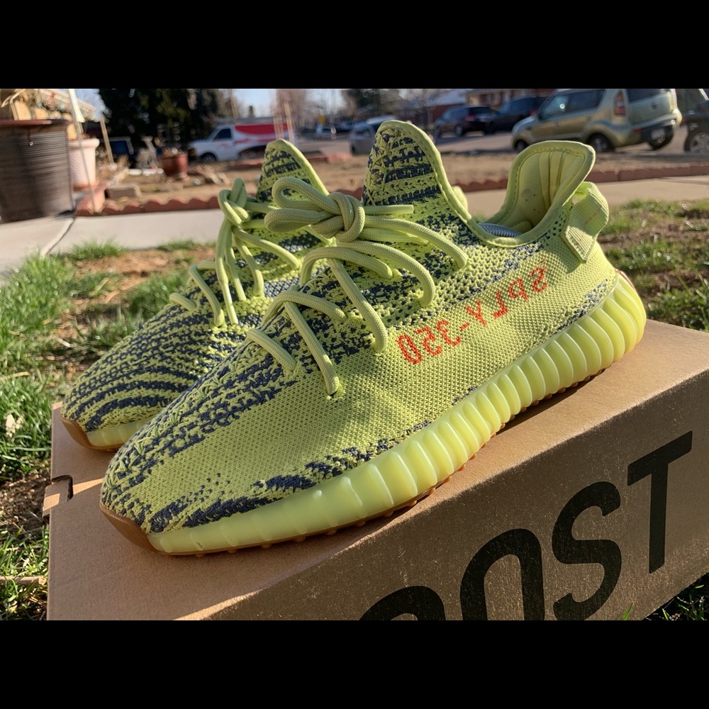 Yeezy 350 semi frozen size 10